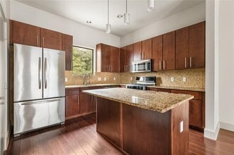 Building Photo - 4111 Newton Ave