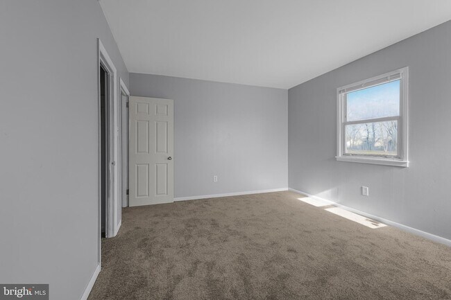 Building Photo - 816 Lincoln St