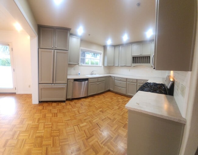 Building Photo - 3 Homes on 1 Lot! 7 Bedroom 4 bath home close to POLY off of Grand Avenue Entrance!!!!