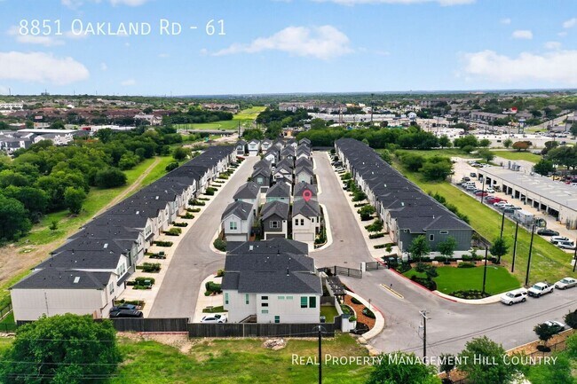 Building Photo - 8851 Oakland Rd