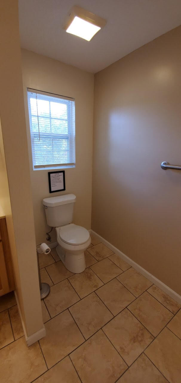 Building Photo - 302 Joel Rd