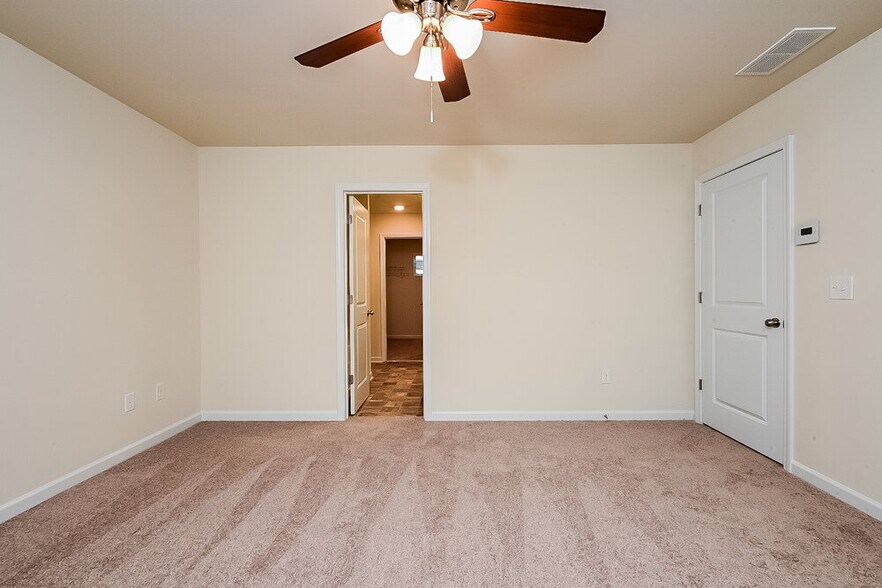 Building Photo - 532 Overo Dr