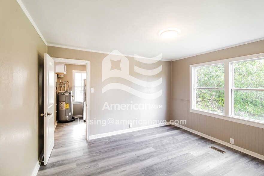 Building Photo - 986 Ponce De Leon Cir N