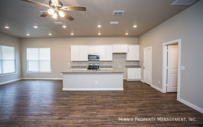 Building Photo - 2150 Kirksey Ave