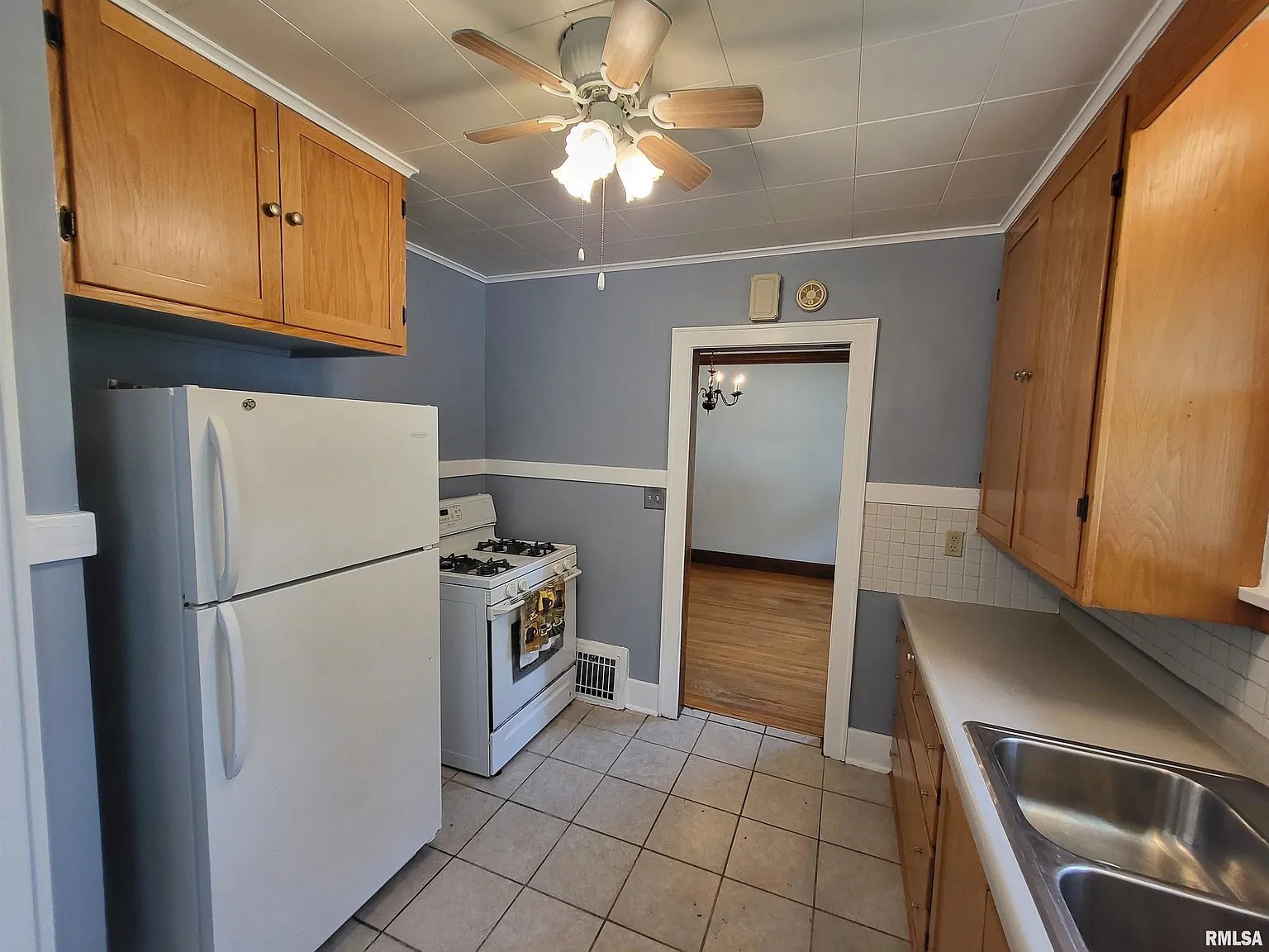 Building Photo - 1021 W Hanssler Pl