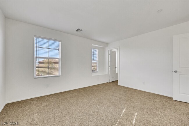 Building Photo - 935 Spiracle Ave