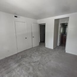 Building Photo - 600 Reusens Rd