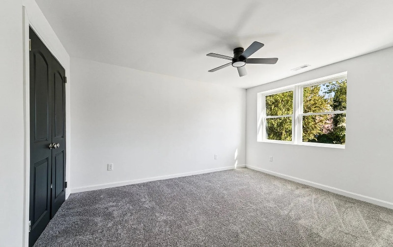 Building Photo - 917 Reverdy Rd