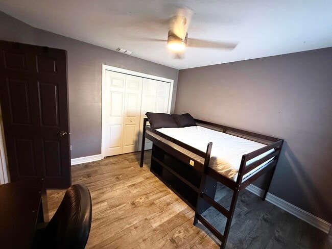 Building Photo - 1508 Crescent Hills Dr