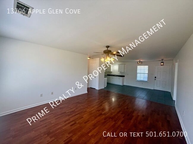 Building Photo - 13706 Apple Glen Cove