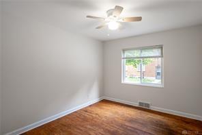 Building Photo - 1206 Acorn Dr