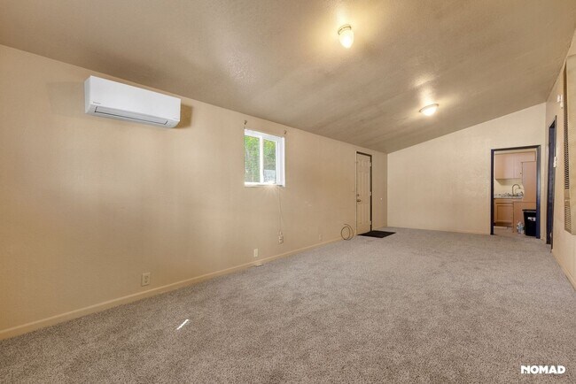 Building Photo - Charming 3BR House in Walnut Grove
