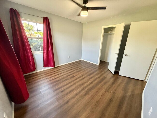Building Photo - 15412 FM 14