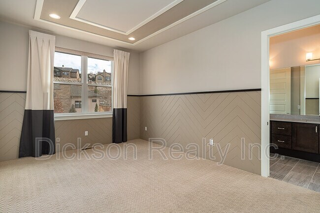 Building Photo - 4001 Whispering Pine Loop