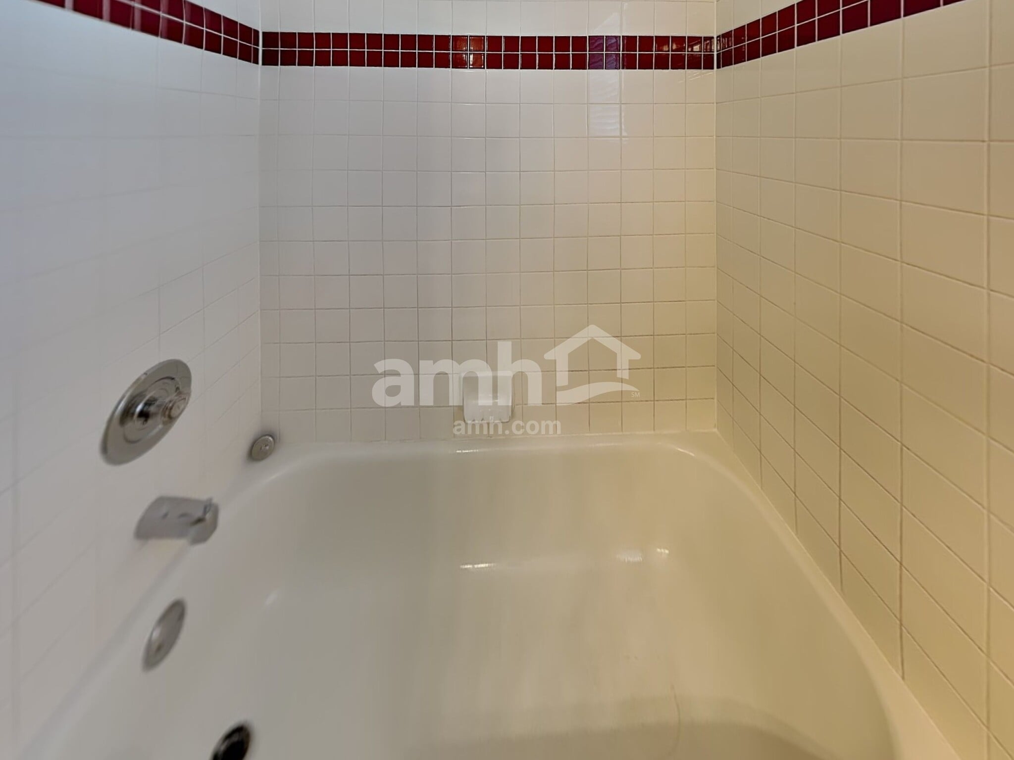 Building Photo - 1920 Sergeant Dr