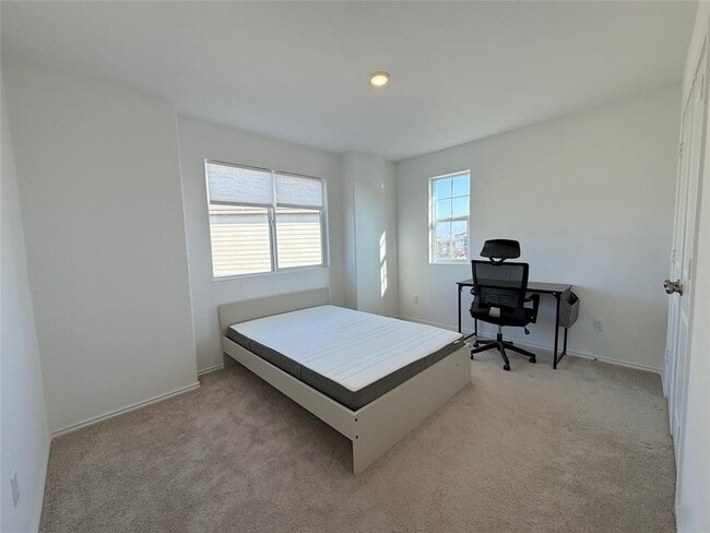 Building Photo - 224 Canley Lp