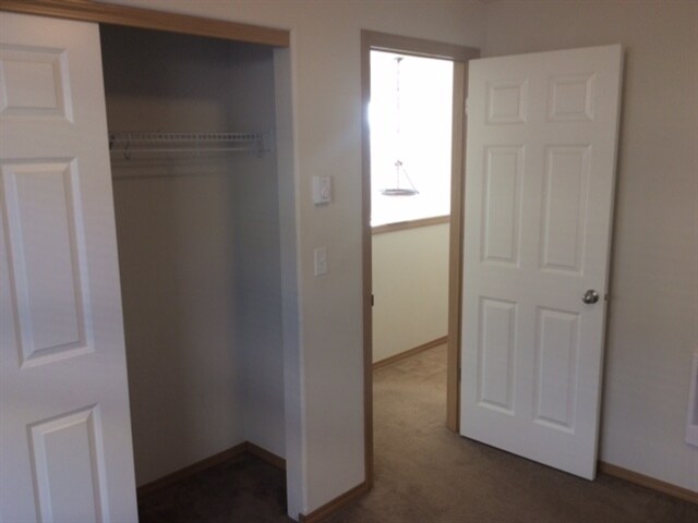 Building Photo - 465 Donna Dr