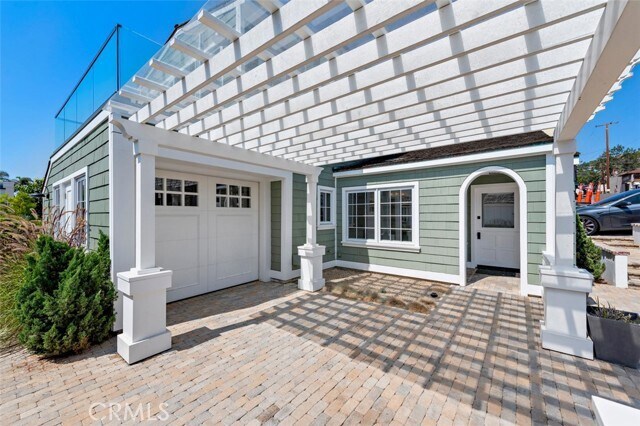 Building Photo - 156 Pearl St