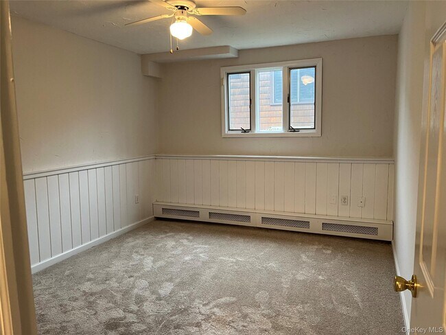 Building Photo - 43 Floyd Pl