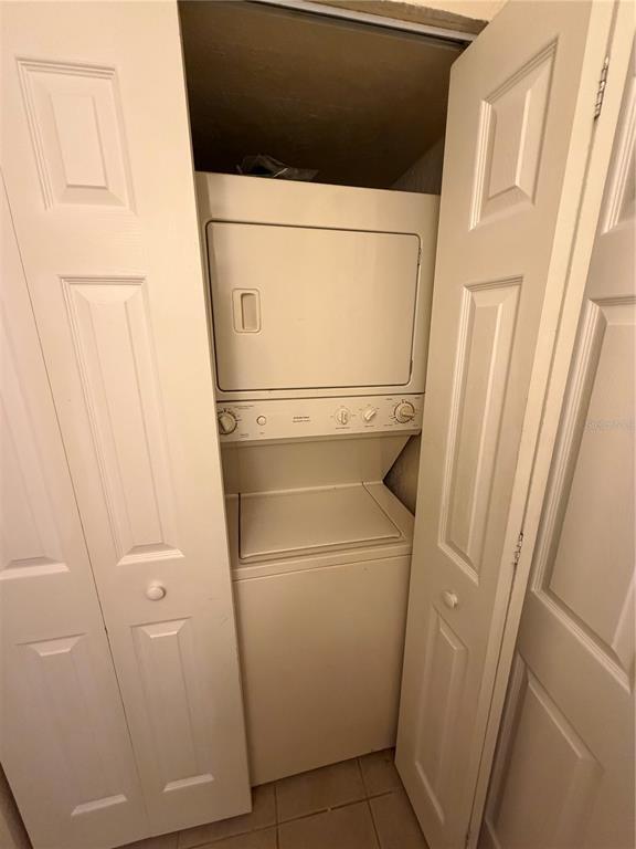 Building Photo - 792 E Michigan St