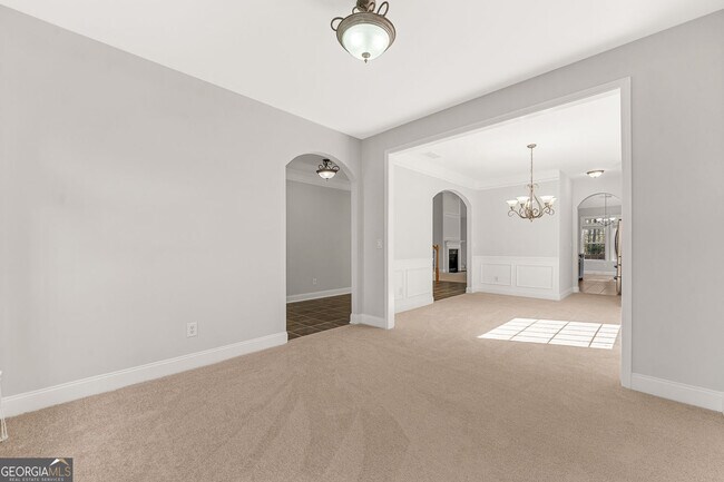 Building Photo - 3329 Rosecliff Trace NE