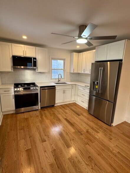 Building Photo - 47 Morgan St