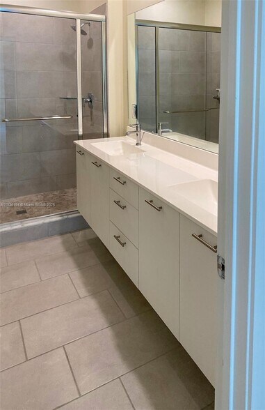 Building Photo - 8301 NW 41st St