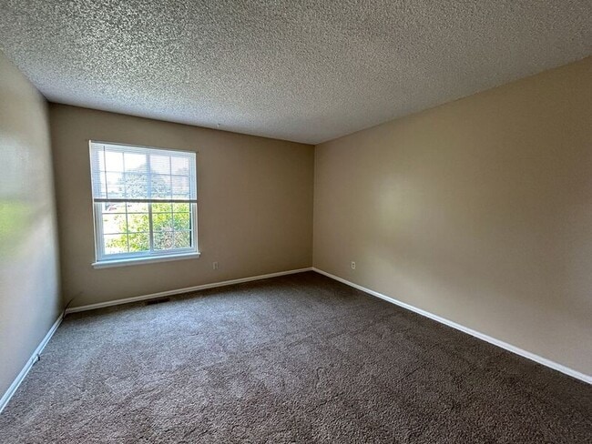 Building Photo - 7855 Brandy Cir