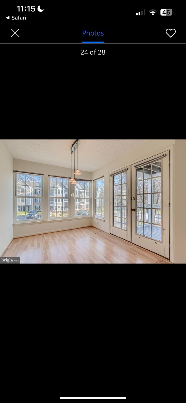 Primary Photo - 1339 Greenbriar Cir