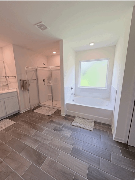 Building Photo - 280 Silvermoon Dr
