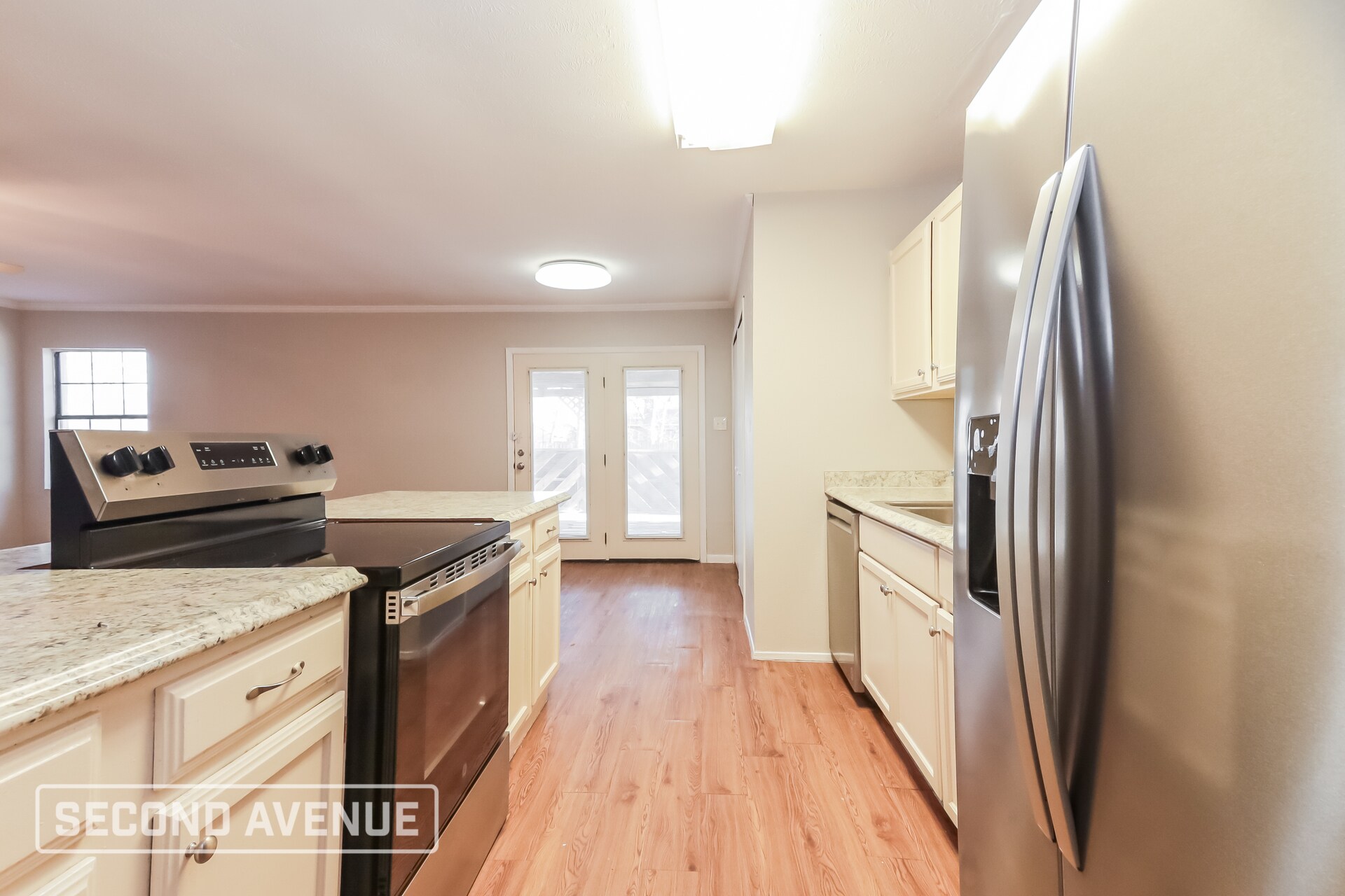 Building Photo - 416 Woodcrest Way