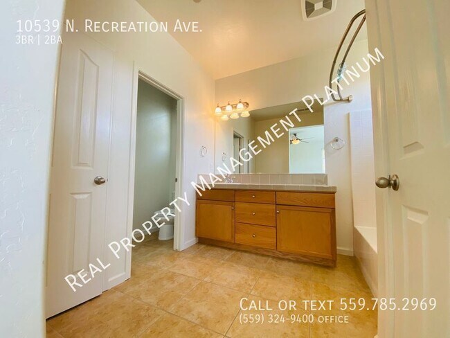 Building Photo - 10539 N Recreation Ave