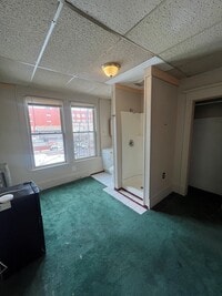 Building Photo - 222 W Broadway-38