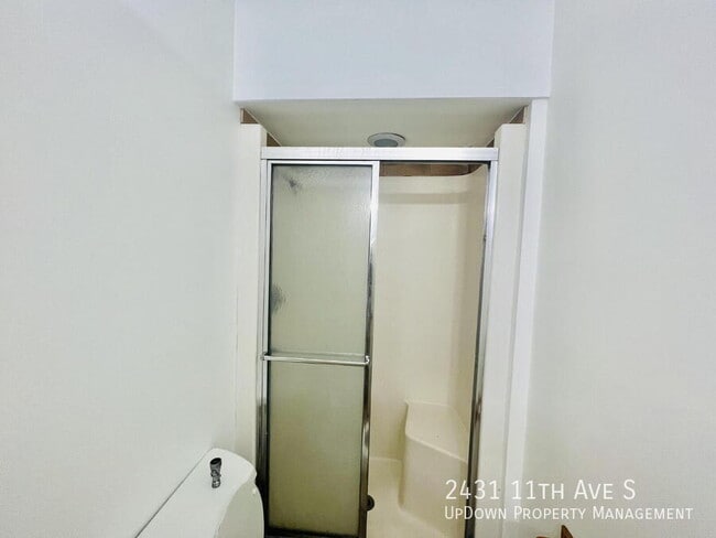 Building Photo - 2431 11th Ave S