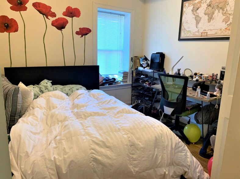 Building Photo - 5 Wigglesworth St