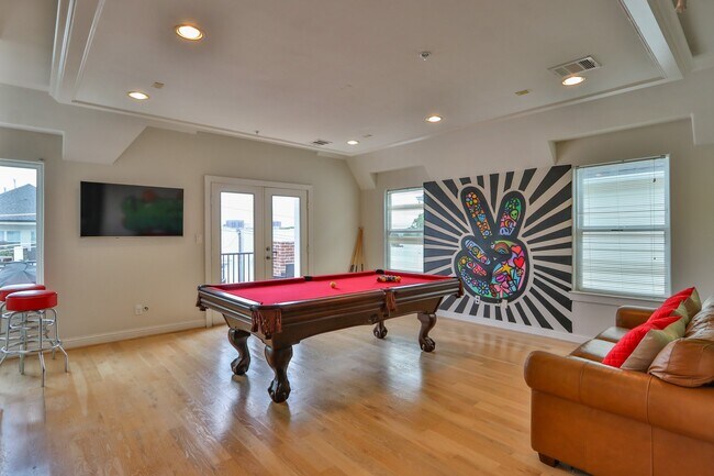 Building Photo - 4114 Driscoll St