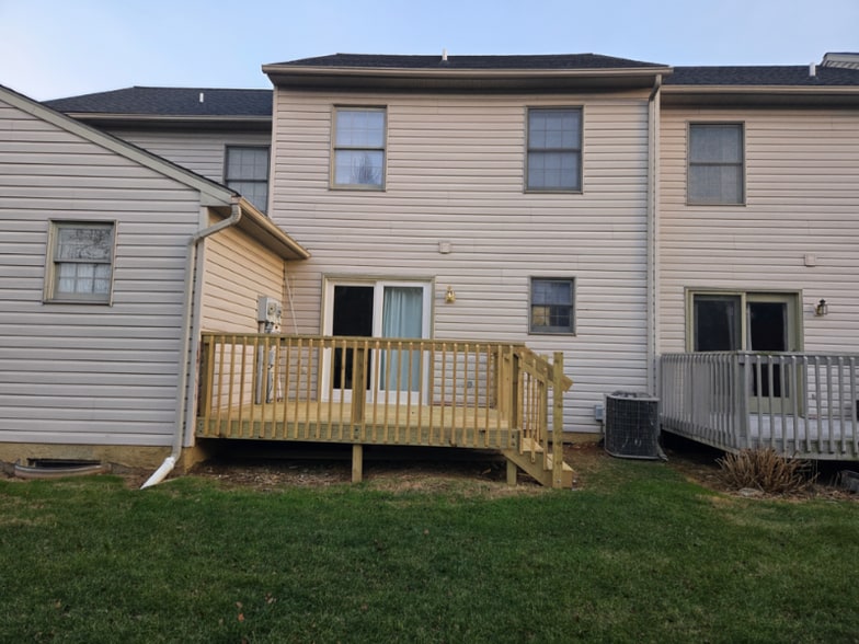 Building Photo - 521 Cobblestone Ln