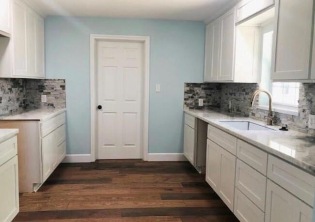 Building Photo - 1515 Co Rd 237