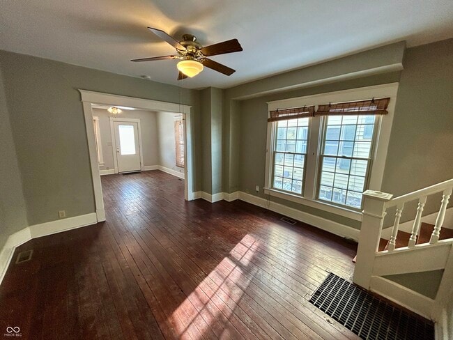 Building Photo - 235 N Oxford St