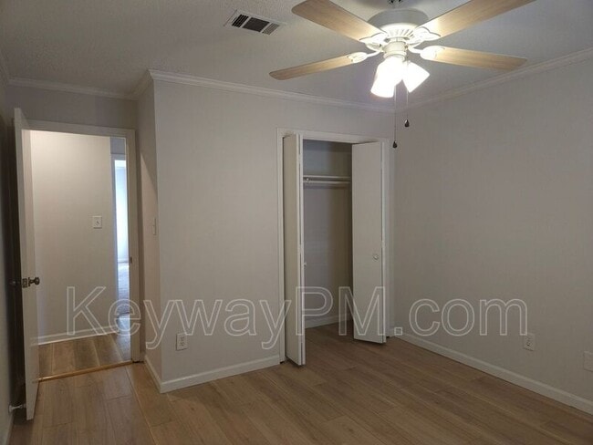 Building Photo - 4756 Red Leaf Way