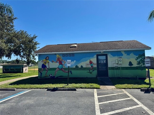 Building Photo - 2200 Waterleaf St