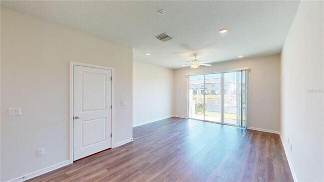Building Photo - 19630 Shady Oak Dr