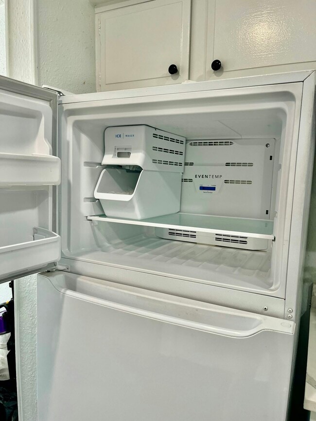 Building Photo - 3762 Laura Leigh Dr