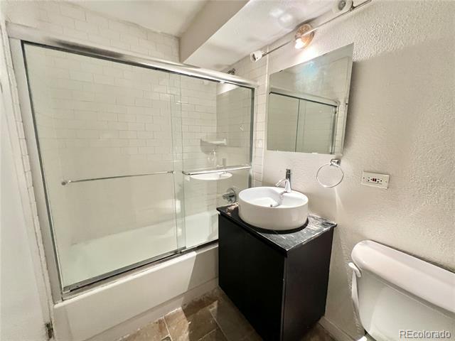 Building Photo - 75 Emerson St