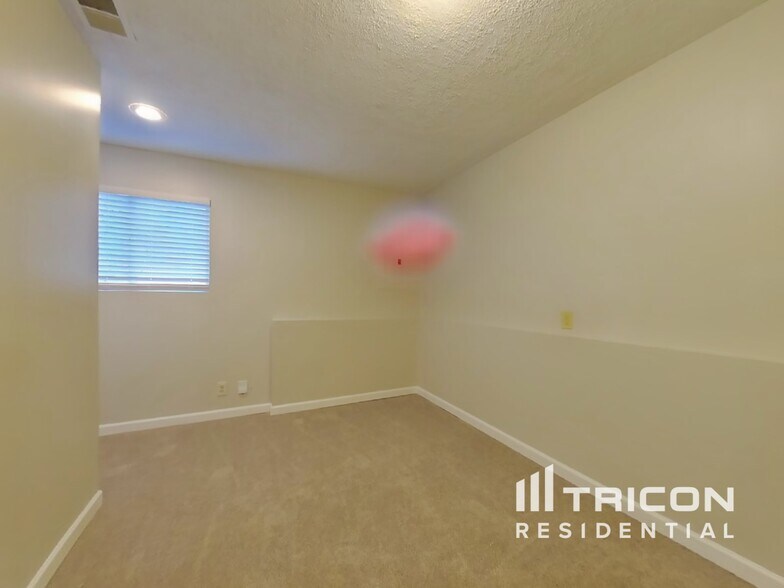 Building Photo - 2744 Country Creek Way NW