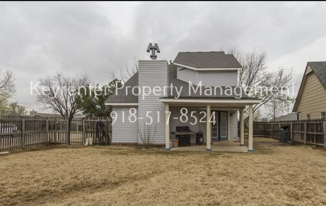 Building Photo - 3 Bed | 2.5 Bath in Jenks!