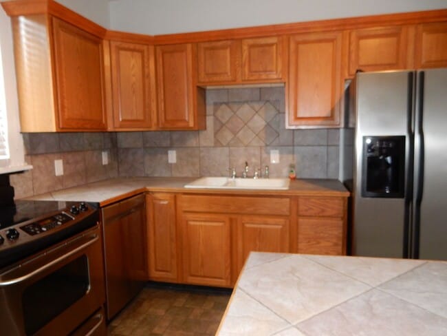 Building Photo - Spacious 3 BR home in Old SW, close to YMC...