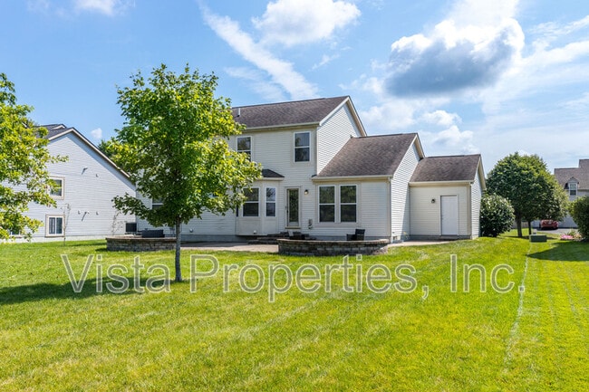 Building Photo - 7225 Bromfield Dr