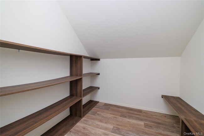 Building Photo - 277 W Broadway