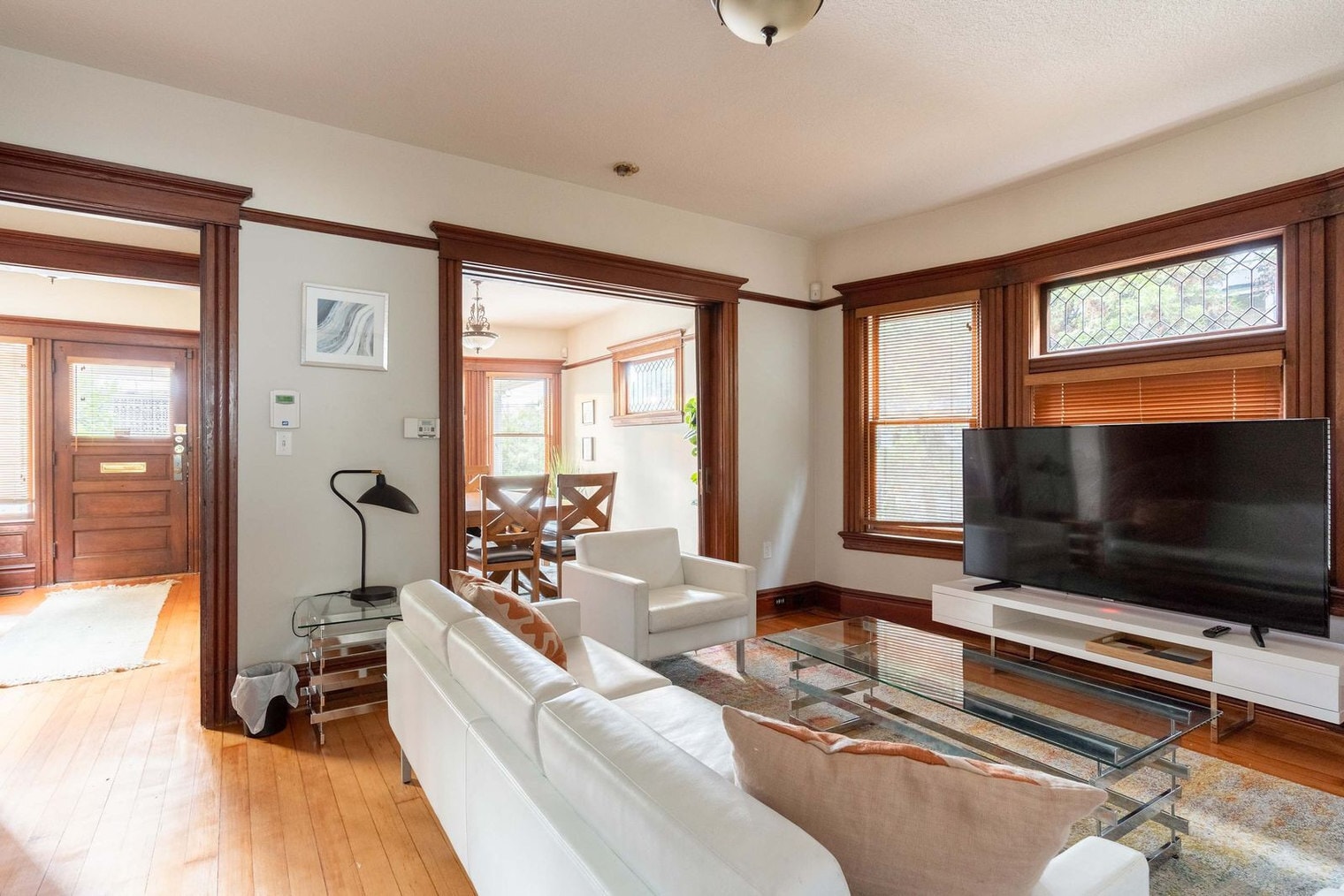 Building Photo - 26 NE 11th Ave